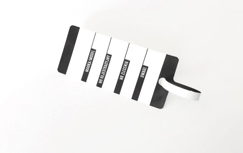 Czarne zawieszki serwisowe do kluczyków